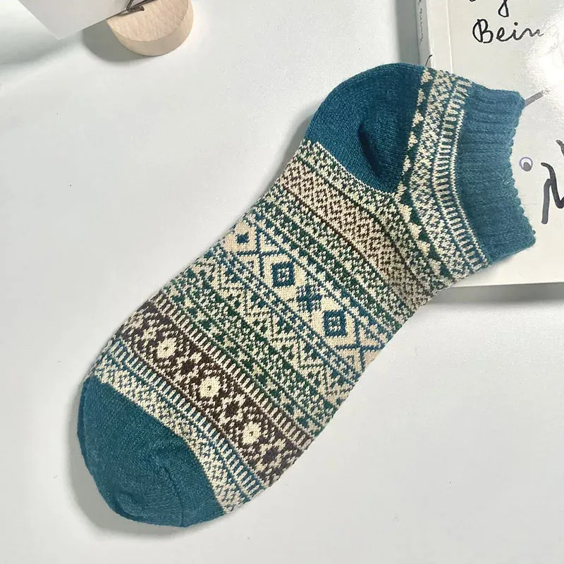 5 Pairs Men's Wool Cotton Socks with Vintage Design