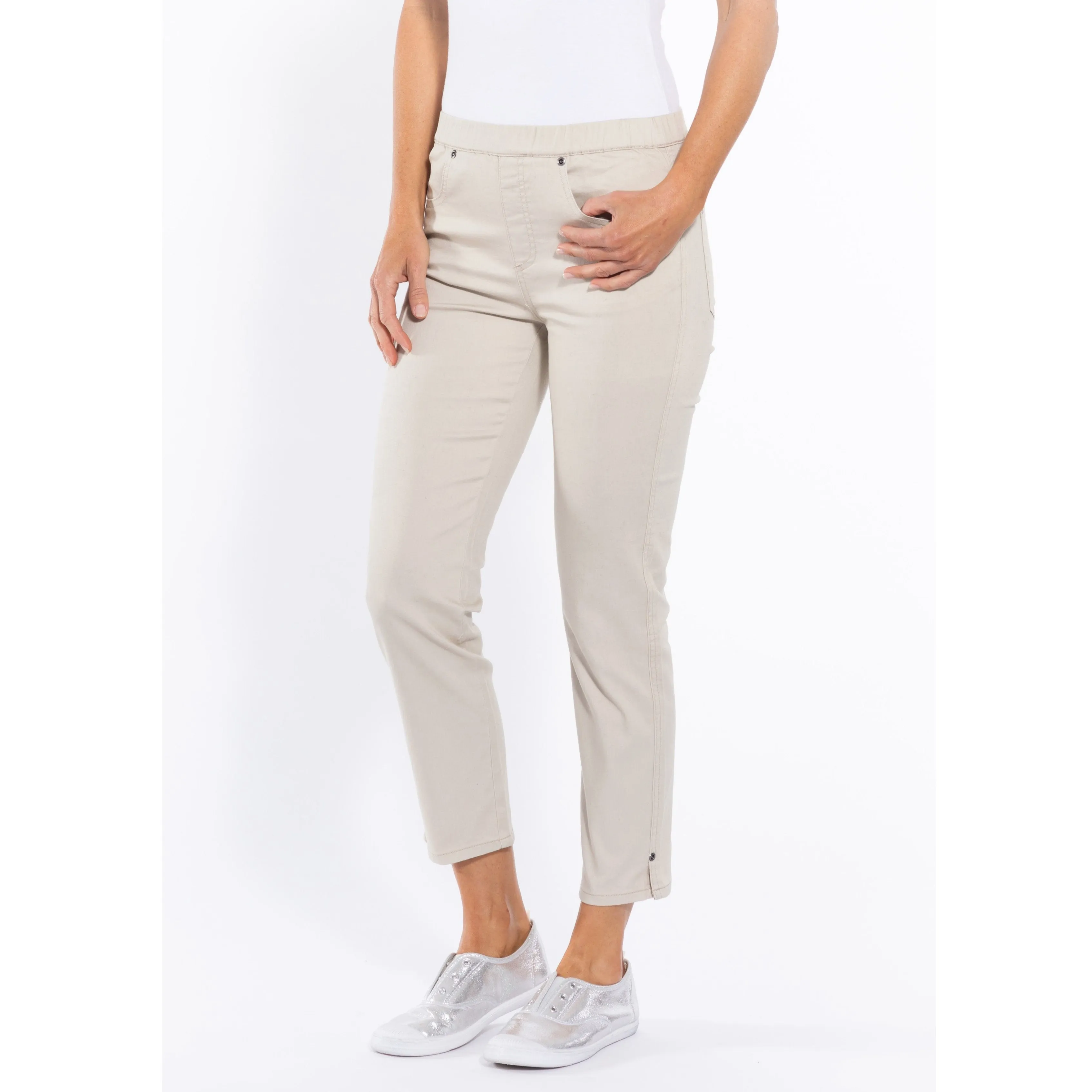 Cropped Jeans by Cafe Latte - Putty