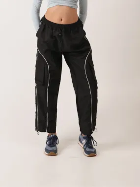 Grounded Track pants in Basic Black