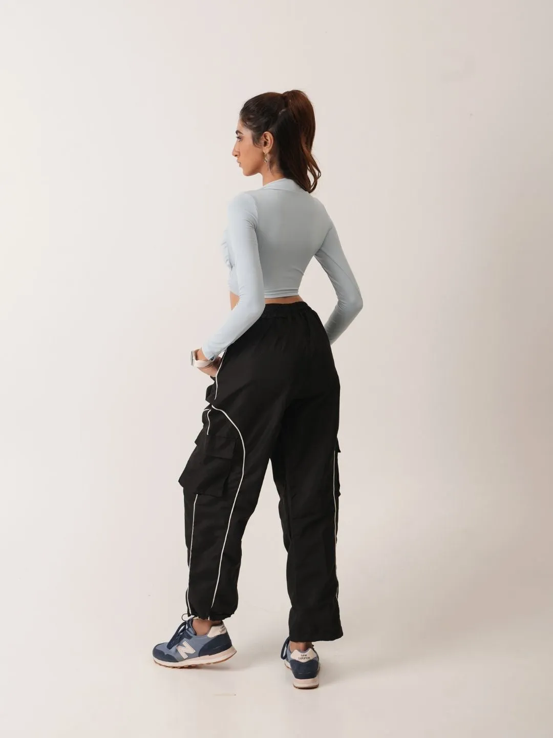 Grounded Track pants in Basic Black