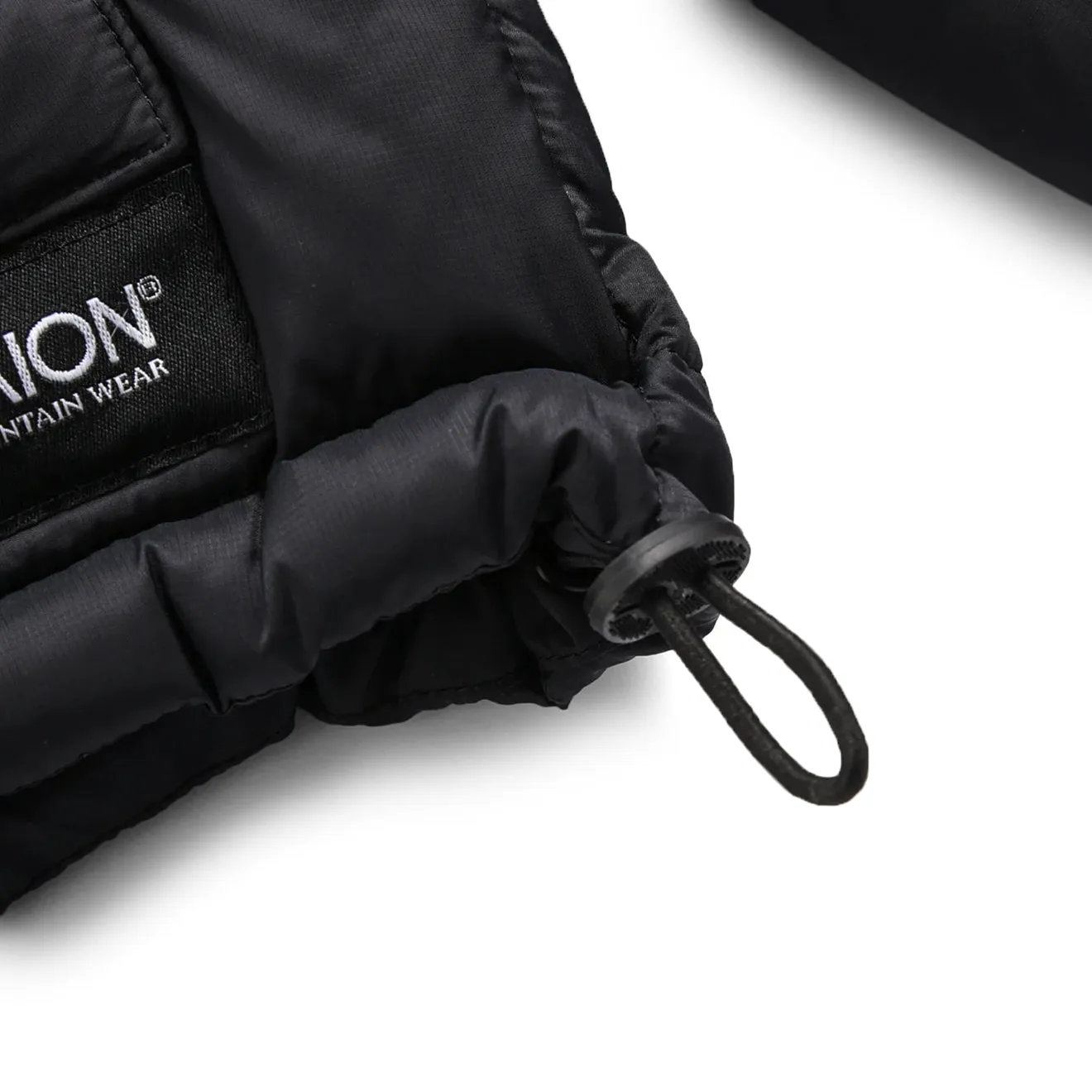 Taion Volume Hood Down Jacket Black